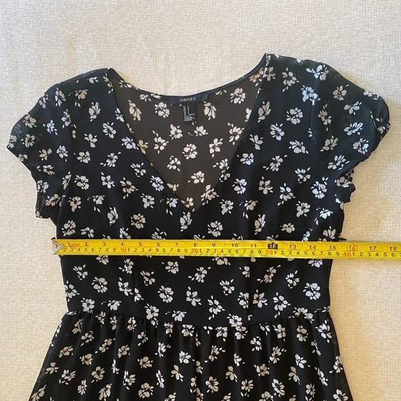 Forever 21 Dress - Picture 7 of 13